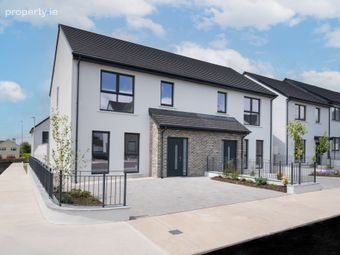Three Bed End Of Terrace, Lakeview, Castleredmond, Midleton, Co. Cork, Midleton, Co. Cork