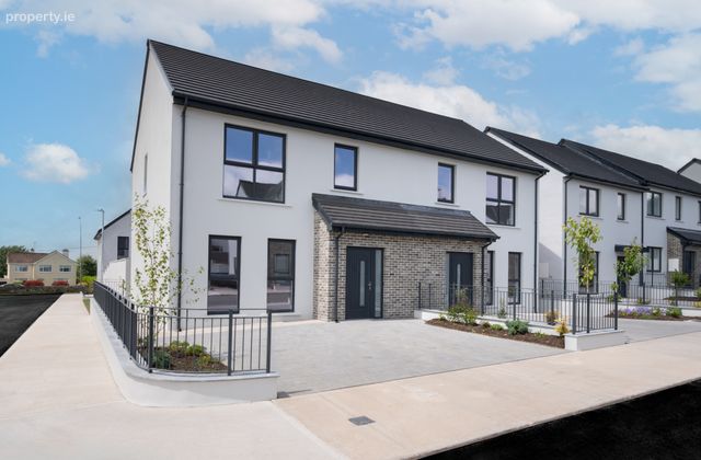 Three Bed End Of Terrace, Three Bed End Of Terrace, Lakeview, Castleredmond, Midleton, Co. Cork, Midleton, Co. Cork - Click to view photos