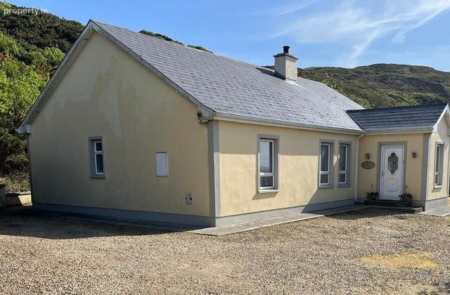 Roshin, Dungloe, Co. Donegal, Dungloe, Co. Donegal - Click to view photos