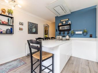 10 Thorncliffe, Dundrum Road, Milltown, Dublin 14, Milltown, Dublin 6 - Image 2