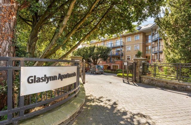 Glaslynn, Howth Road, Clontarf, Dublin 3 - Click to view photos