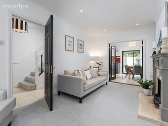 27 Bellevue Copse, Booterstown, Co. Dublin, Booterstown, Co. Dublin - Image 3