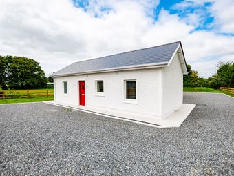 Rathcobin, Rhode, Co. Offaly - Image 4