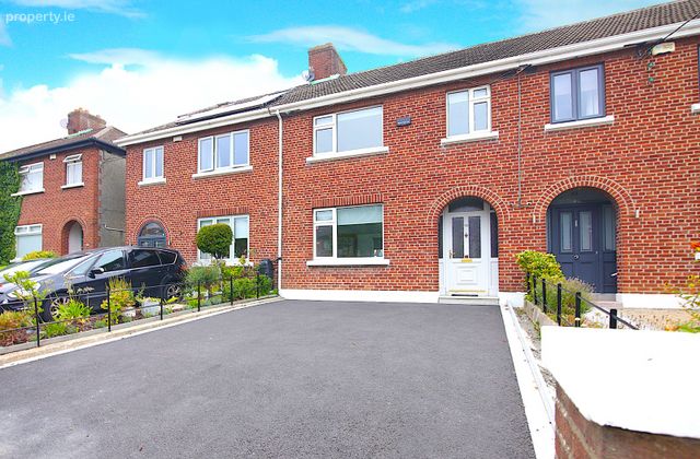 63 Mount Prospect Drive, Dublin 3, Clontarf, Dublin 3 - Click to view photos