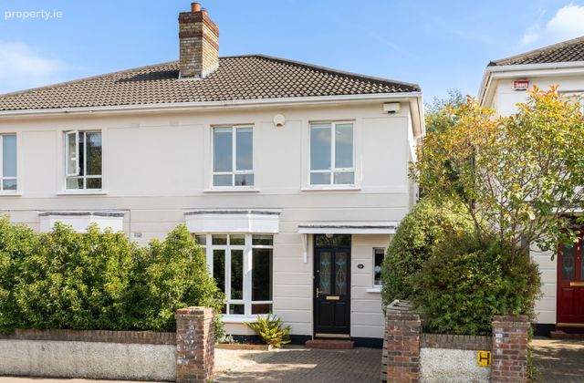 60 Carysfort Park, Blackrock, Co. Dublin, Blackrock, Co. Dublin - Click to view photos