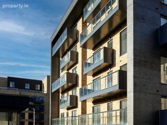Apartment 16, Block 5, The Green, Barnoaks, Citywest, Co. Dublin - Image 4