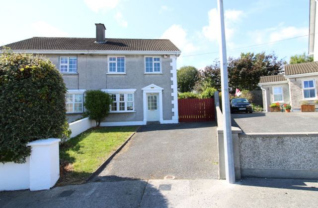282 Tirellan Heights, Headford Road, Tirellan, Co. Galway - Click to view photos