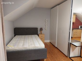 Rinn Lia, Old Ballybrit Road, Galway, Ballybrit, Co. Galway - Image 4