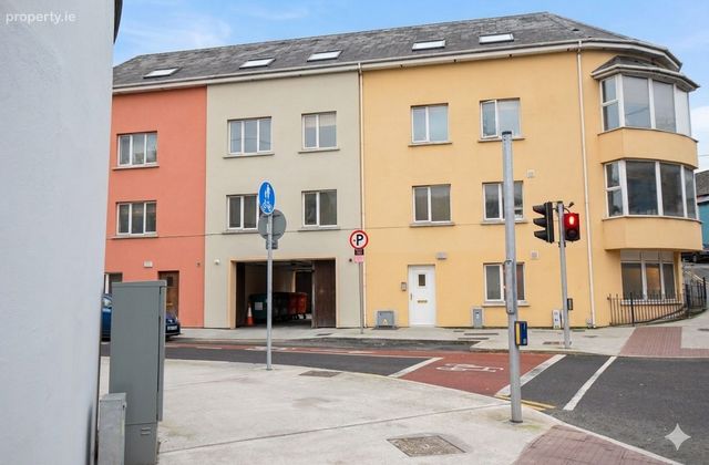 Apartment 2, Cathedral Mews, Blackpool, Co. Cork - Click to view photos