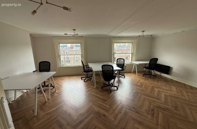 Baggot Street Lower, Dublin 2 - Click to view photos