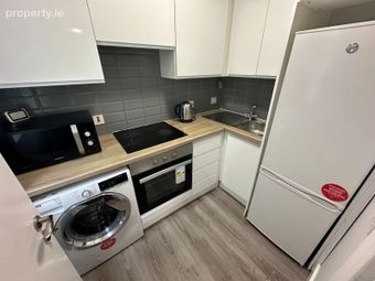 3 Bed Apartment, Dolphin's Barn, Dolphin's Barn, Dublin 8 - Image 3
