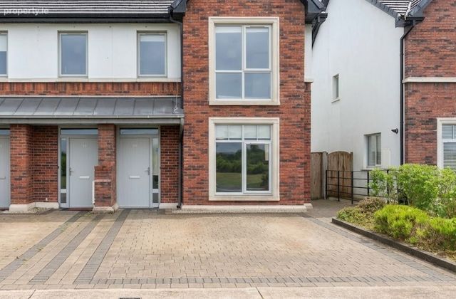 39 The Arches, Castle Farm, Naas, Co. Kildare, Naas, Co. Kildare - Click to view photos