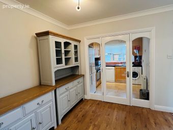 Luttrell Park Crescent, Castleknock, Dublin 15 - Image 4