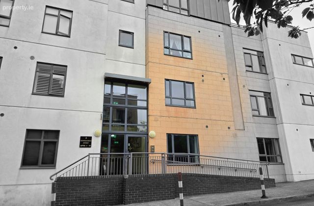 Apartment 6, Block 3, Grange Lodge Avenue, Clongriffin, Dublin 13 - Click to view photos