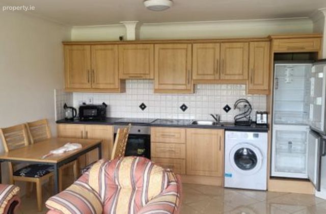 The Oaks, Frenchpark, Frenchpark, Co. Roscommon - Click to view photos