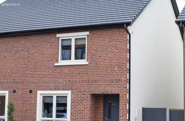 3 Bedroom House, Gandon Crescent, Lucan, Co. Dublin - Click to view photos
