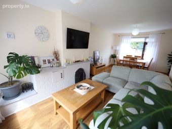 17 Owenabue Circle, Carrigaline, Co. Cork - Image 5
