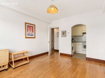 Apartment 28, Lindsay House, Dean Court, Christchurch, Dublin 8 - Image 3