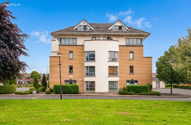 102 Allendale Square, Clonsilla, Dublin 15 - Click to view photos