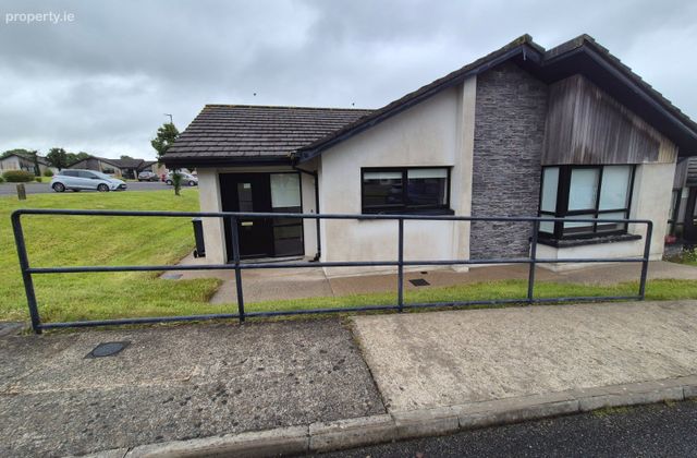 30 Castlegardens, Drumgoold, Enniscorthy, Co. Wexford, Enniscorthy, Co. Wexford - Click to view photos
