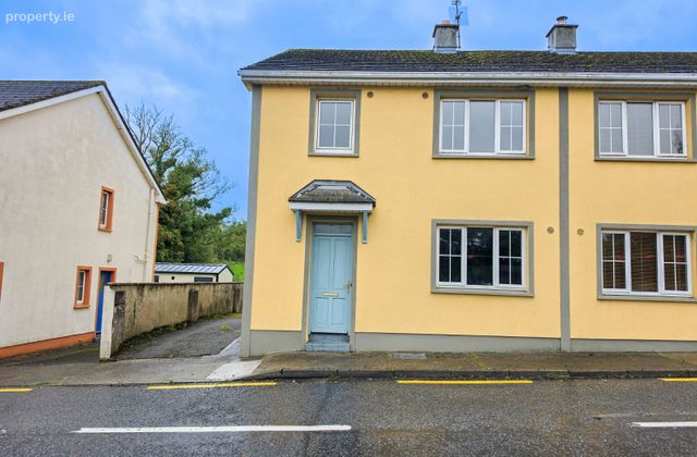 3 Old Mill Road, Ballyvary, Castlebar, Co. Mayo - Click to view photos
