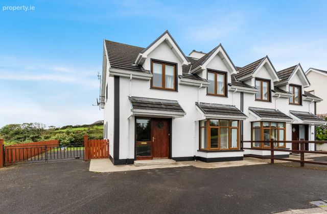 9 Ard Na Carraige, Carrick, Co. Donegal, Carrick, Co. Donegal - Click to view photos