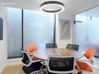 5 Schoolhouse Lane, Dublin 2 - Image 5