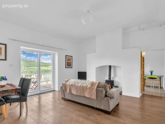 Cottage On C. 0.97 Acre - 0.39 Ha., Athdown, Manor Kilbride, Blessington, Co. Wicklow - Image 4