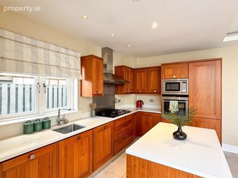 College Square, Dublin 6w, Templeogue, Dublin 6w - Image 3