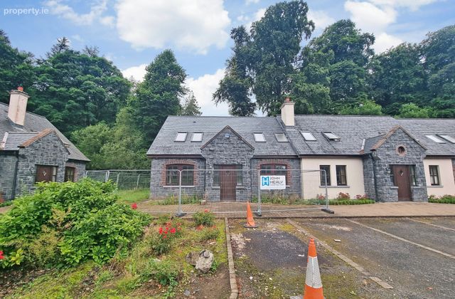 4 Lakeside, Mount Falcon Estate, Ballina, Co. Mayo, Corroy, Co. Mayo - Click to view photos