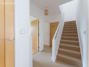 35 Olcovar, Dublin 18, Shankill, Dublin 18 - Image 3