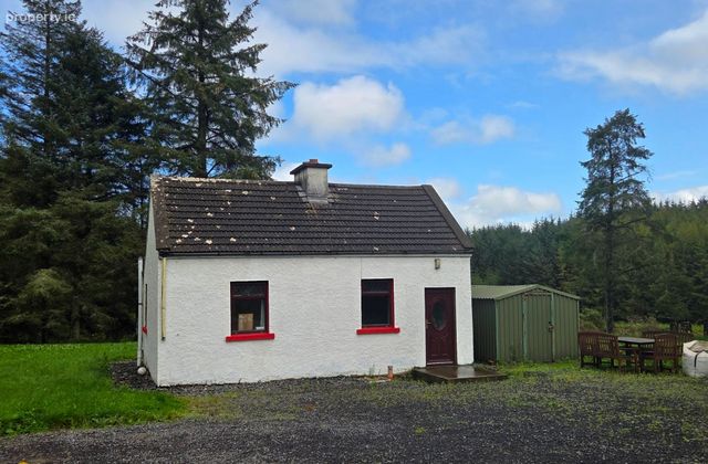 Caltra, Culleens, Owenbeg, Co. Sligo - Click to view photos