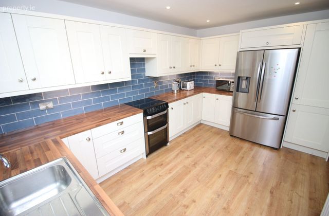 22 South Lodge, Douglas, Co. Cork - Click to view photos