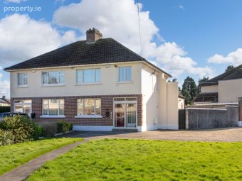 44 Woodbrook Park, Templeogue, Dublin 16