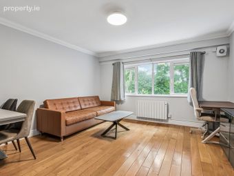 17 Shelbourne Mews, Ringsend, Dublin 2, Ringsend, Dublin 4 - Image 2