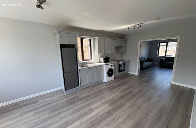 Templegreen, Newcastle West, Newcastle West, Co. Limerick - Click to view photos