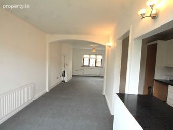 32 Glenfield Park, Dublin 22, Clondalkin, Dublin 22 - Image 4