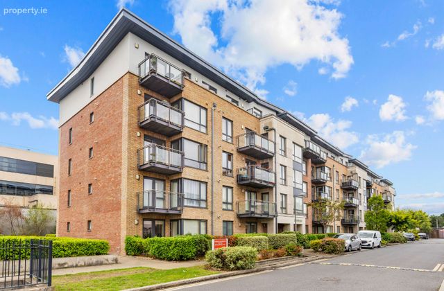 Apartment 7, Newtown Hall, Hazelbrook Square, Whitehall Road, Churchtown, Dublin 14 - Click to view photos