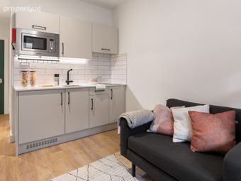 Roomy Studio - Bills Included, Phibsborough, D07 V10E, Dublin 7 - Image 4