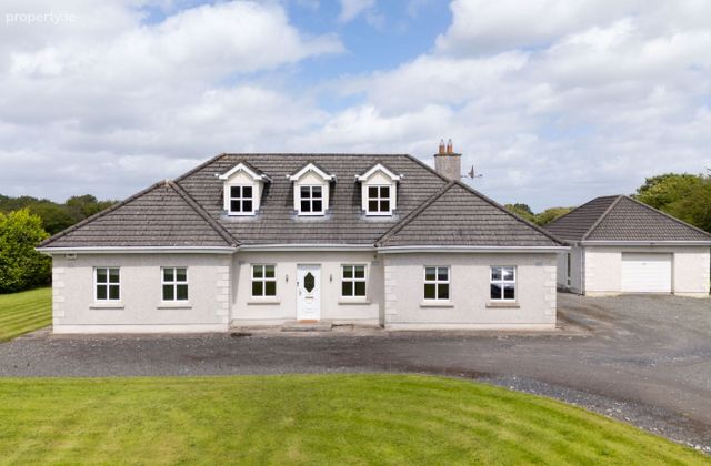 Collinstown, Carbury, Co. Kildare - Click to view photos