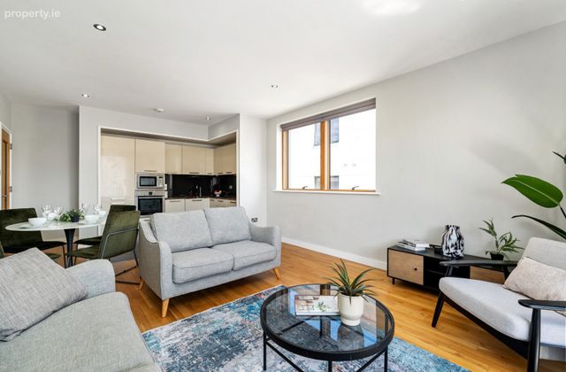 327 Sancton Wood, Heuston South Quarter, Sant John's Road West, Dublin 8, Dublin 8 - Click to view photos