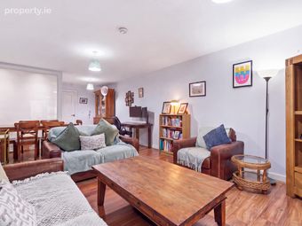 45 Hyde Square, Kilmainham, Dublin 8, Kilmainham, Dublin 8 - Image 2