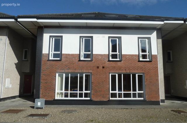 30 Glasan, Ballybane, Galway, Co. Galway, Merlin, Co. Galway - Click to view photos