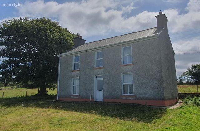 Herkin, Ballymagowan Upper, Kerrykeel, Co. Donegal, Kerrykeel, Co. Donegal - Click to view photos