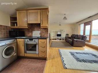 42 Hansted Crescent, Lucan, Co. Dublin - Image 3