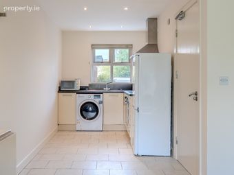 9 Brook Lodge House, Oakview Village, Tralee, Co Kerry, Tralee, Co. Kerry - Image 4