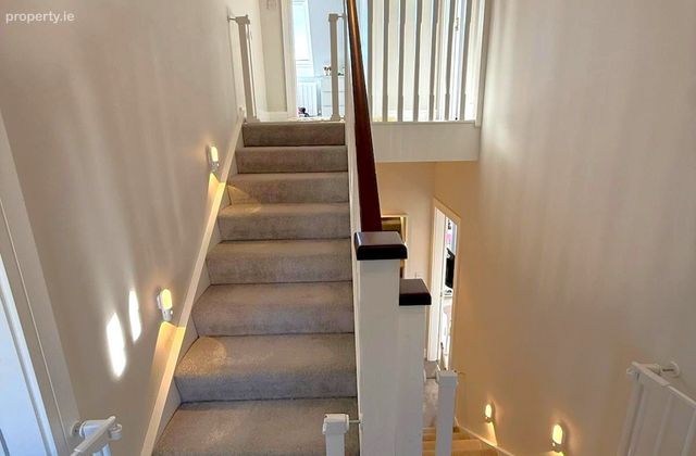 2 Maple Drive, Dunmanway Road, Bandon, Co. Cork - Click to view photos