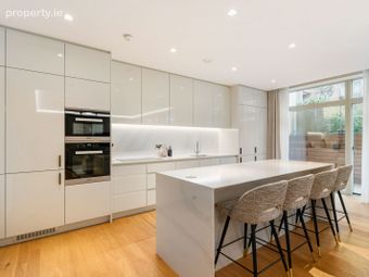 Apartment, The Blake, Ballsbridge, Dublin 4 - Image 4