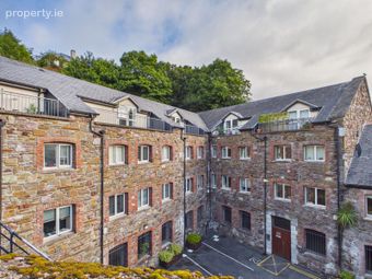 8 Stone Court, Trafalgar Hill, Montenotte, Co. Cork - Image 4
