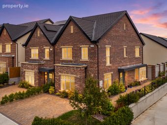 12 The Lane, Coach Road Meadows, Clane, Co. Kildare, Clane, Co. Kildare - Image 2